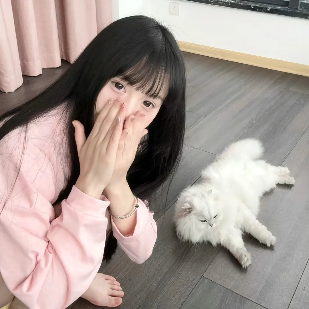 闺蜜说她大哥凶，可他喊我宝宝耶